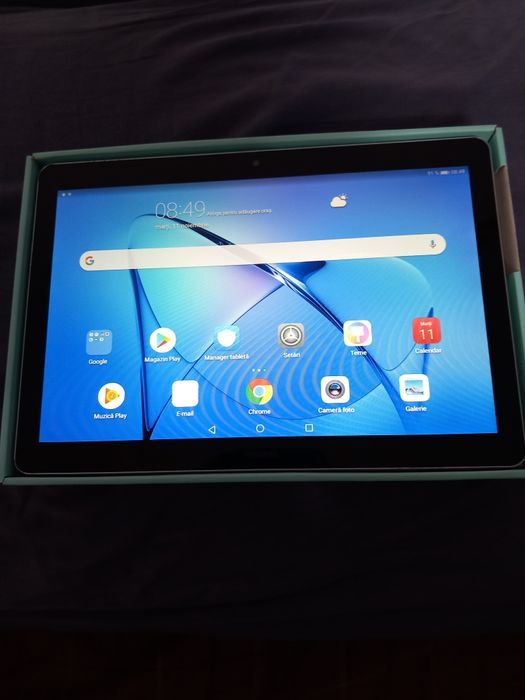 Vînd urgent tablete  Huawei mediaPad T 3  și T 5