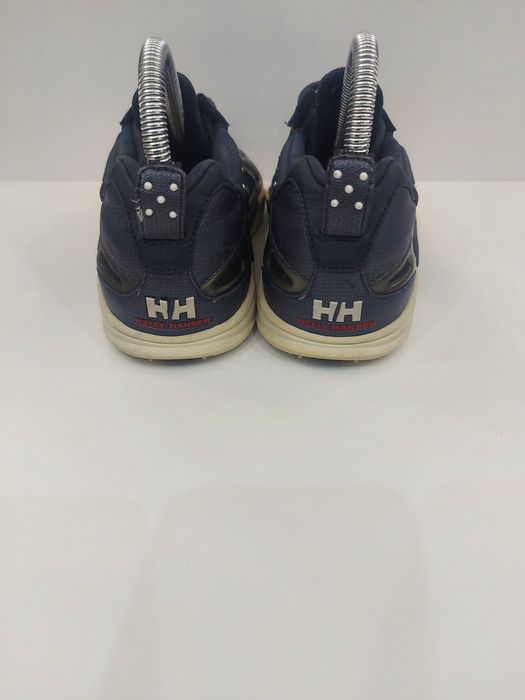 Маратонки HELLY HANSEN. Номер 38.5