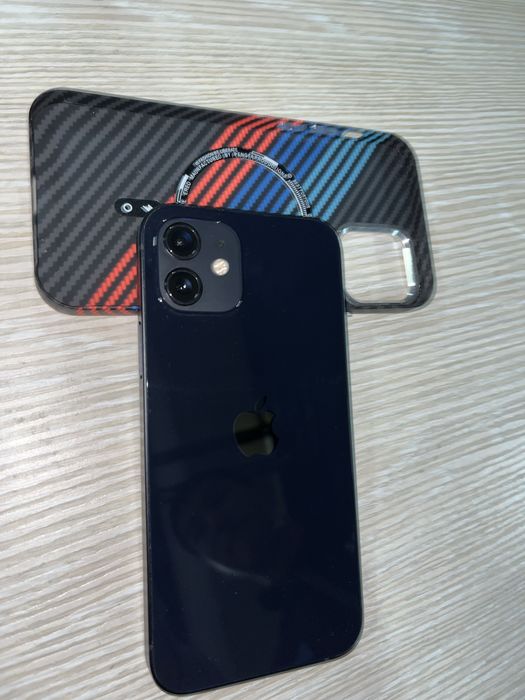 Продается 12 айфон состояние идеал