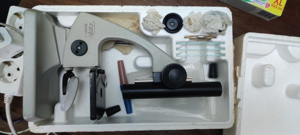 Микроскоп советский