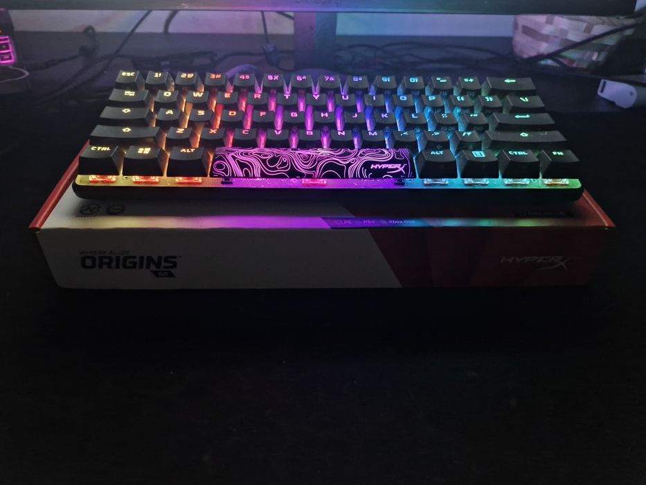 Tastatura Hyperx 60%