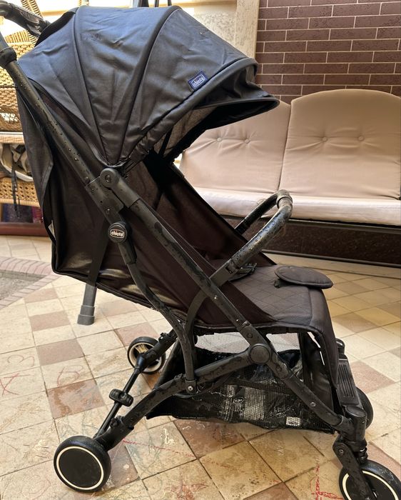 Детская коляска “CHICCO” оригинал