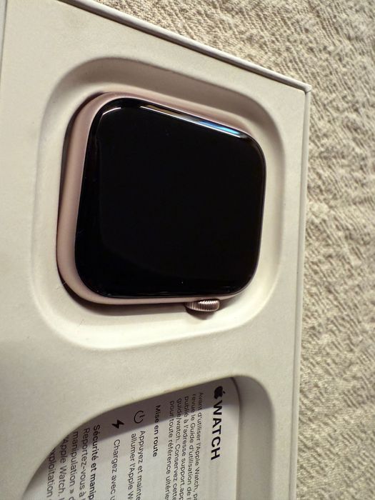Apple Watch series 9 4G Cellular 45mm Pink Aluminum 100% baterie