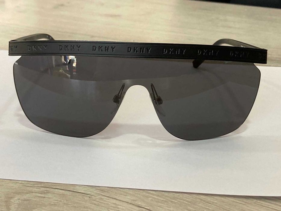 Слънчеви очила DKNY DK538S 007