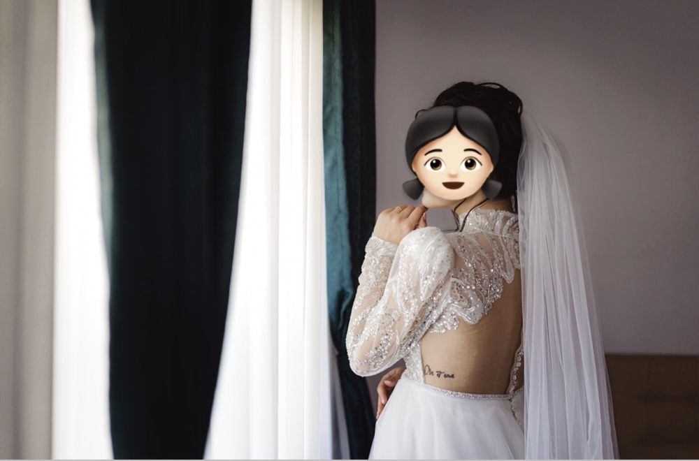 Rochie de mireasa lunga cu spatele gol