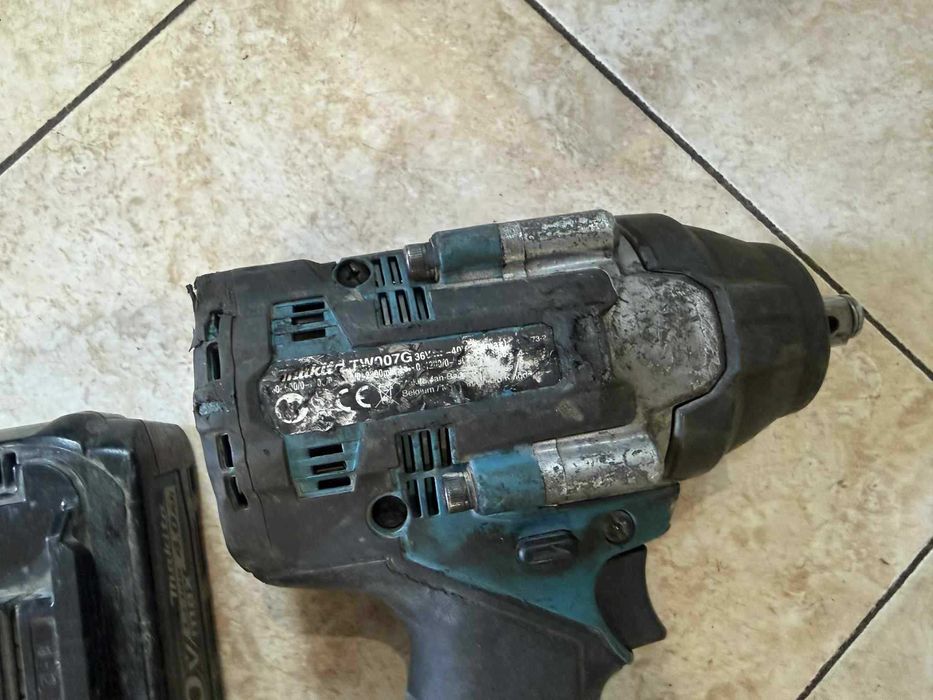 Гайковерт Makita TW007G