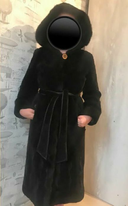 Продается шуба как новая