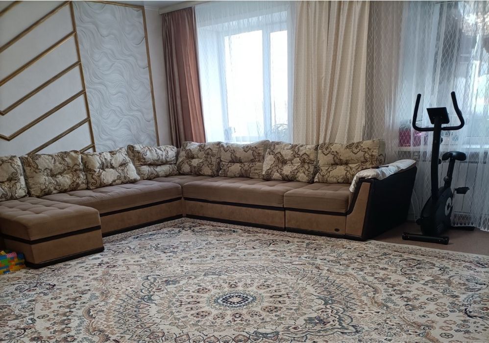 Продам угловой диван