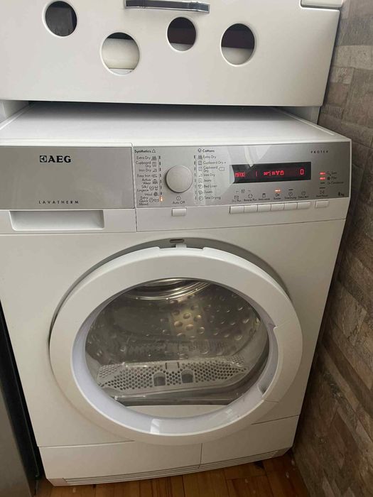 Сушилня AEG 8kg.