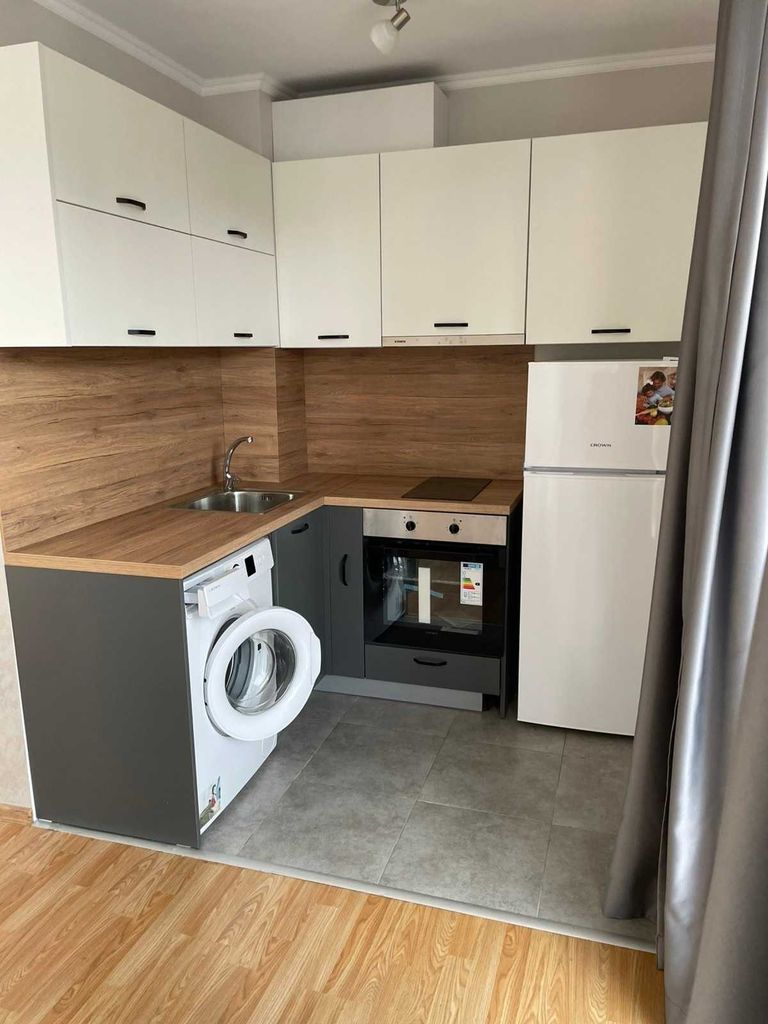 Продава се Двустаен апартамент в Свети Влас - 74 кв.м за 1149 €/кв.м - Снимка #2
