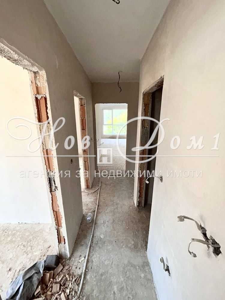 ТРИСТАЕН - Запад - Виница - Дневна 27м2 - Спалня 12м2 - Спалня 12 м2