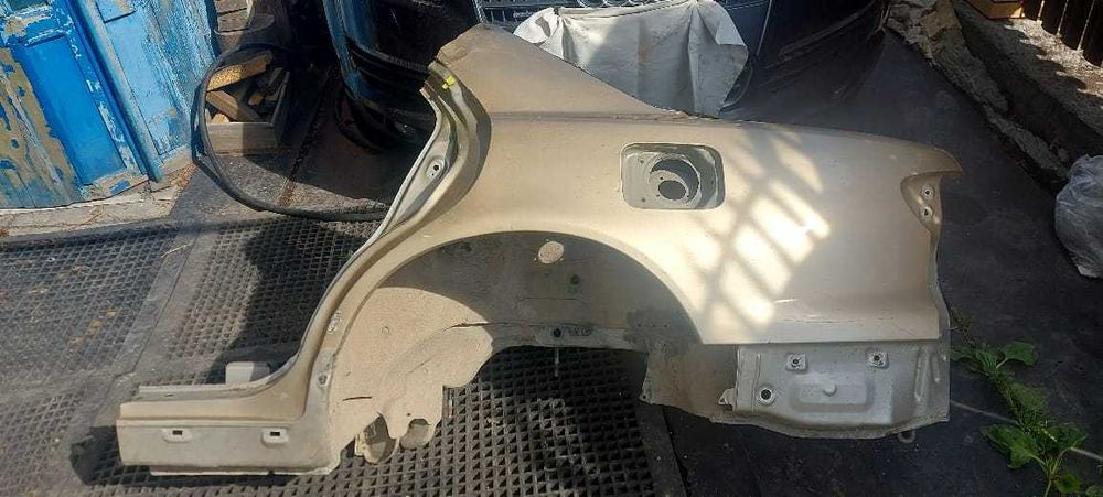 Крыло заднее левое Mazda Millenia 1999 г.в.