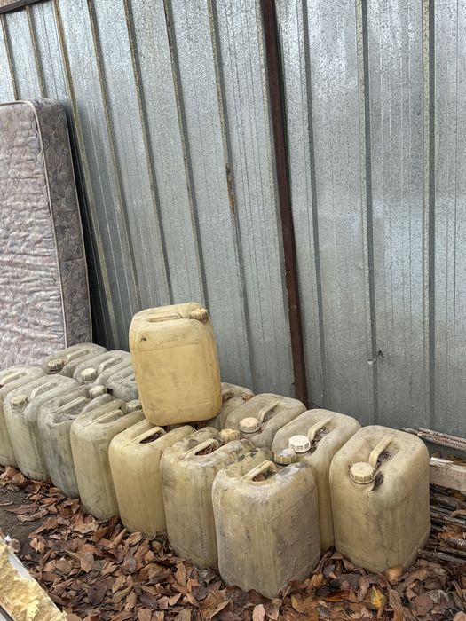 Продаются конистры