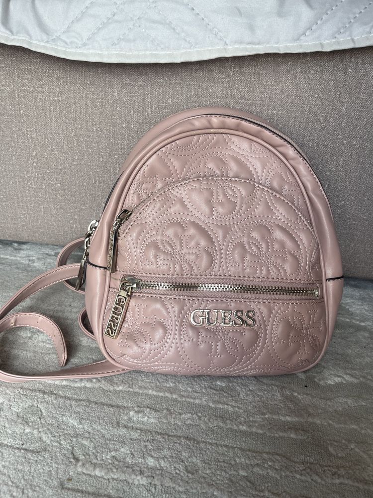 Дамска ракица Guess - оригинална