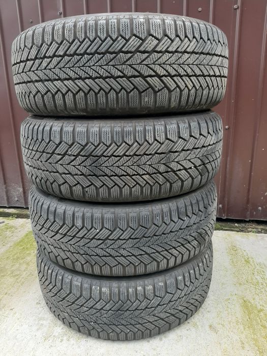 Anvelope(cauciucuri)iarnă m+s allseson 205 55 16