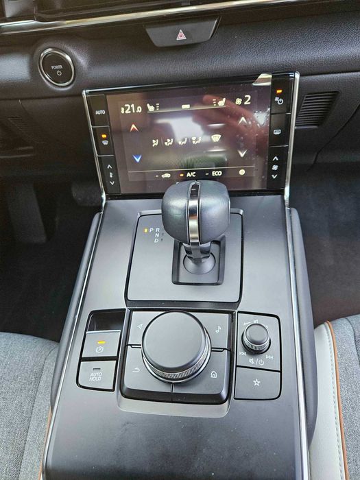 Продавам Mazda MX30 НОВА В ГАРАНЦИЯ