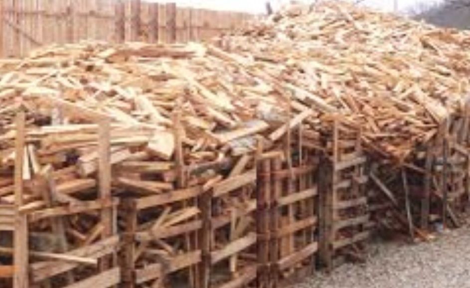 Продам дрова (обрезки ДСП) много.  1 куб -5000 тенге. Самовывоз