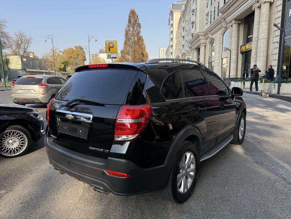Chevrolet Captiva 4