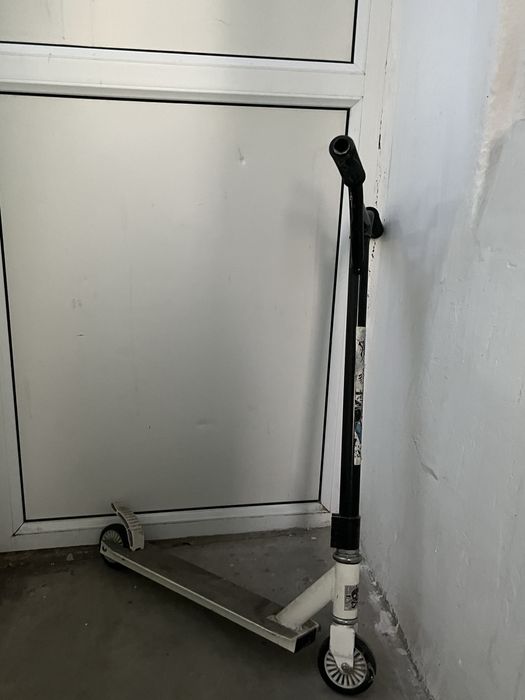 Продам трюковой самокат