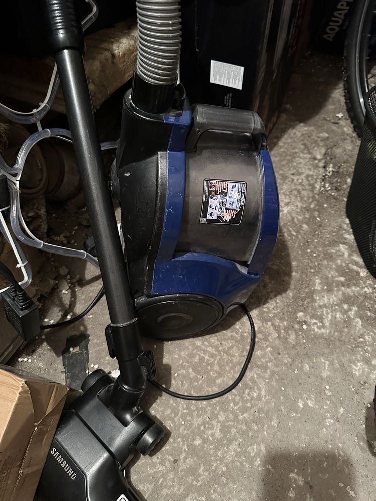 Прахосмукачка Samsung Air Track 750W