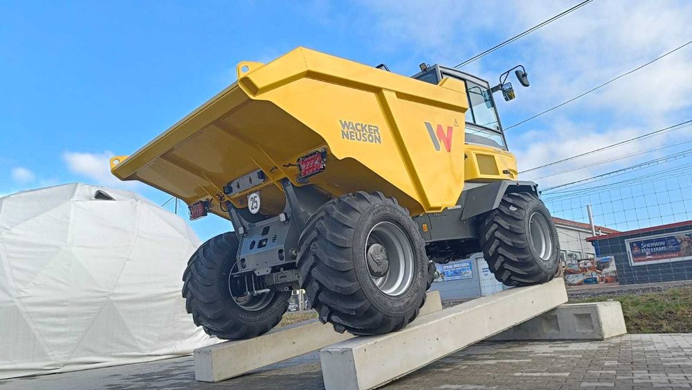 Dumper 12,5 Tone Wacker Neuson DV125- cu cabina