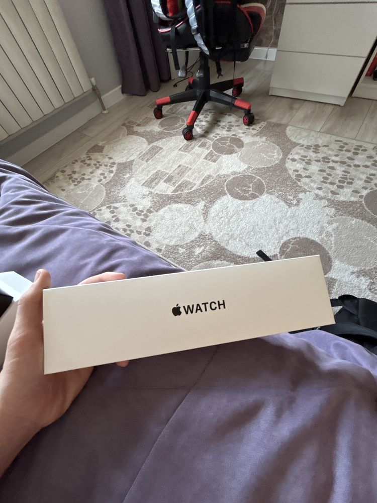Продам коробки от Apple Watch SE 1 и 2 поколения