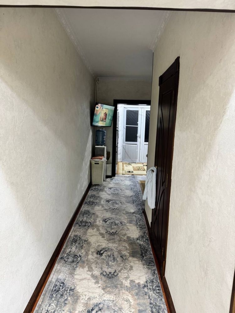 Kvartiraga odam qoyiladi (faqat ayollar), uyda ayol kishi egasi biladi