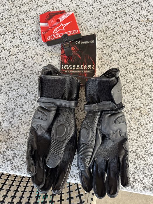 Protectie coloana moto Dainese + accesorii moto