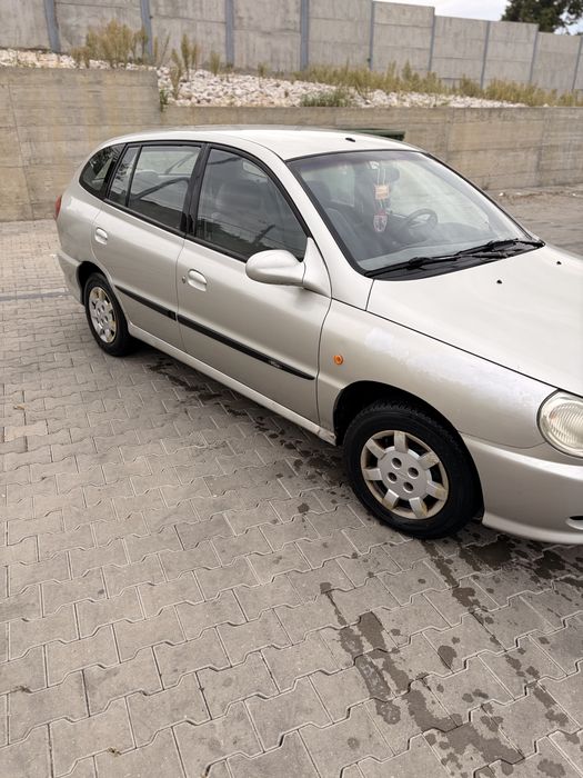 Vand kia rio  inm pe ro .acte la zii