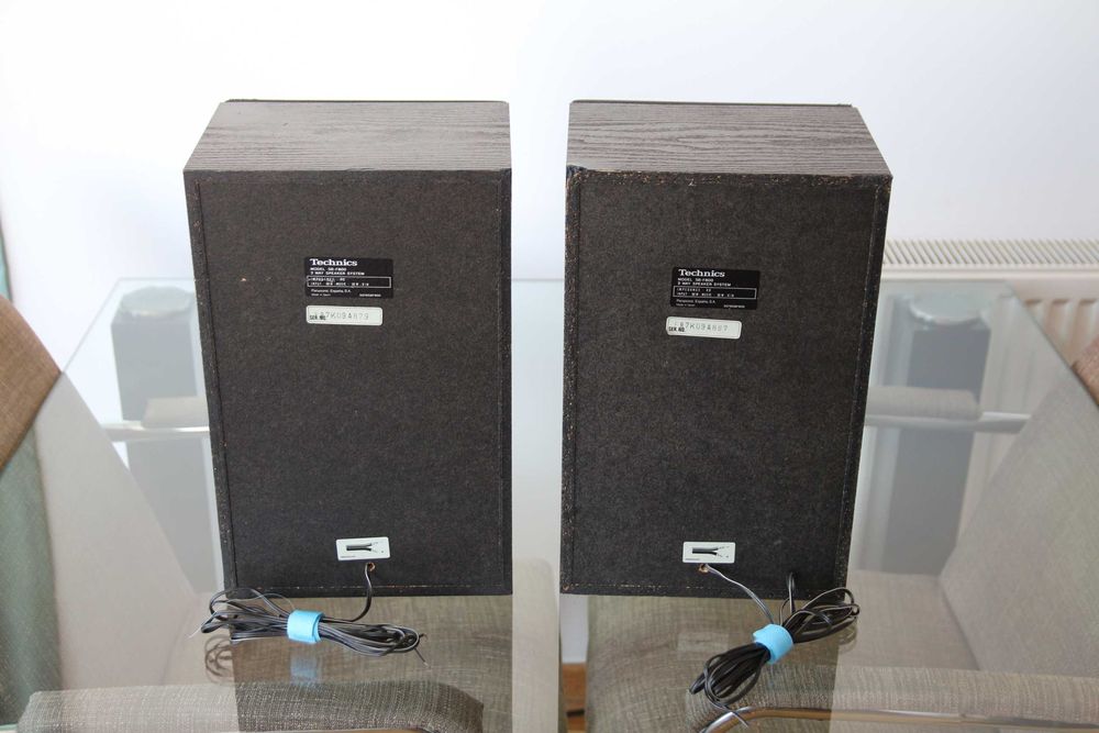 Technics SB-F800, 30/60 Wati 8 ohmi