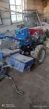 Мини трактор мотокултуватор
