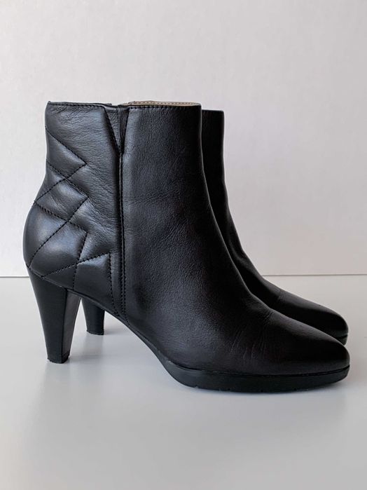 ECCO Елегантни Дамски Боти от Естествена Кожа – №37