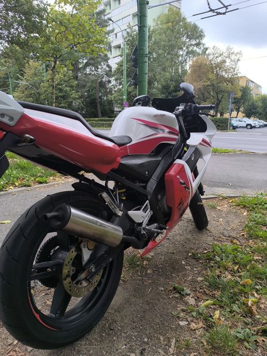 Vând Yamaha TZR 50