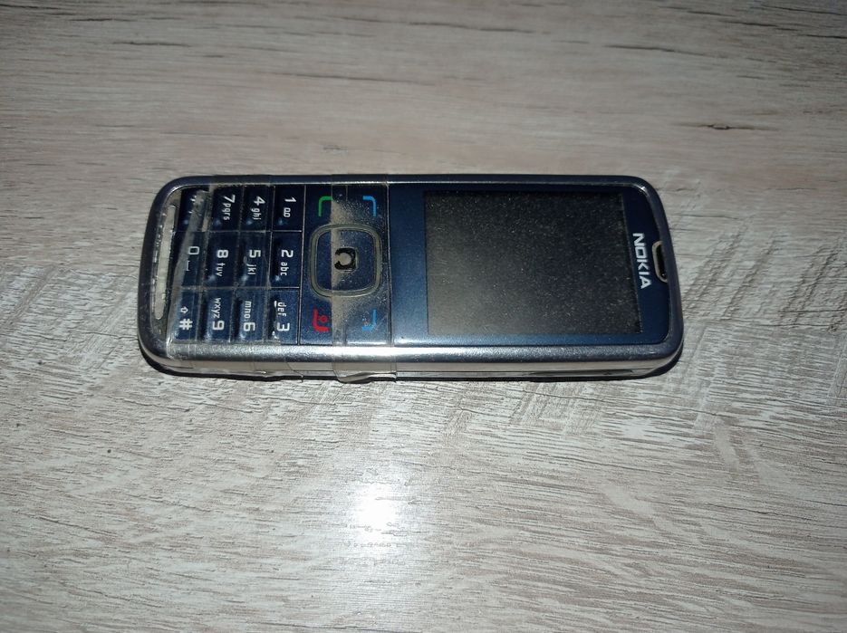 Nokia kriket 6275 yaxshi holatda