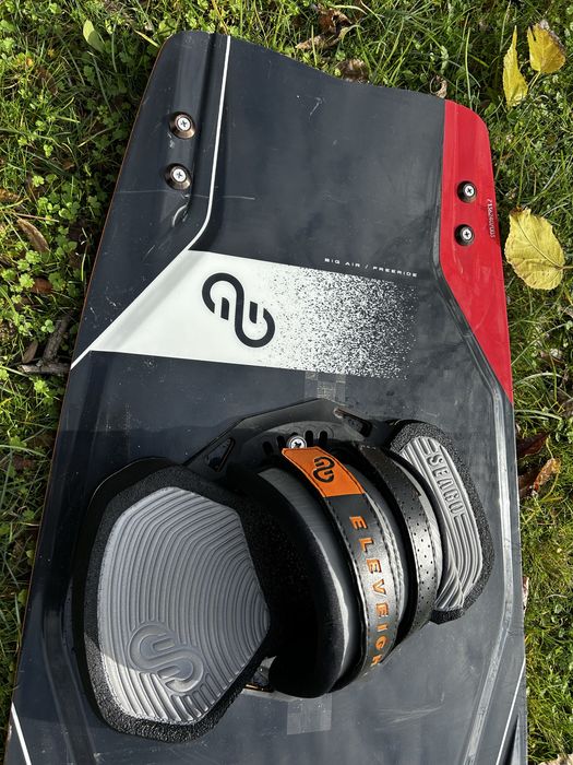 Кайт дъска Eleveight Stellar 136/41