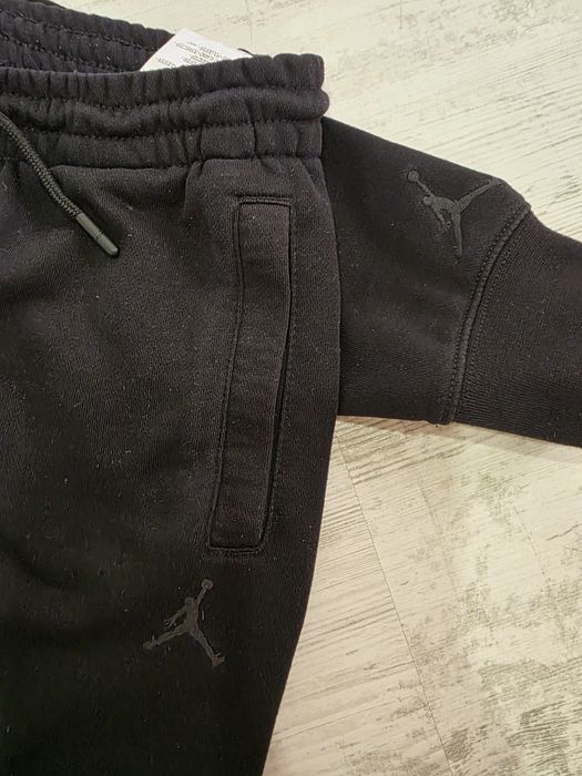 JORDAN Nike екип 134-140 см. М