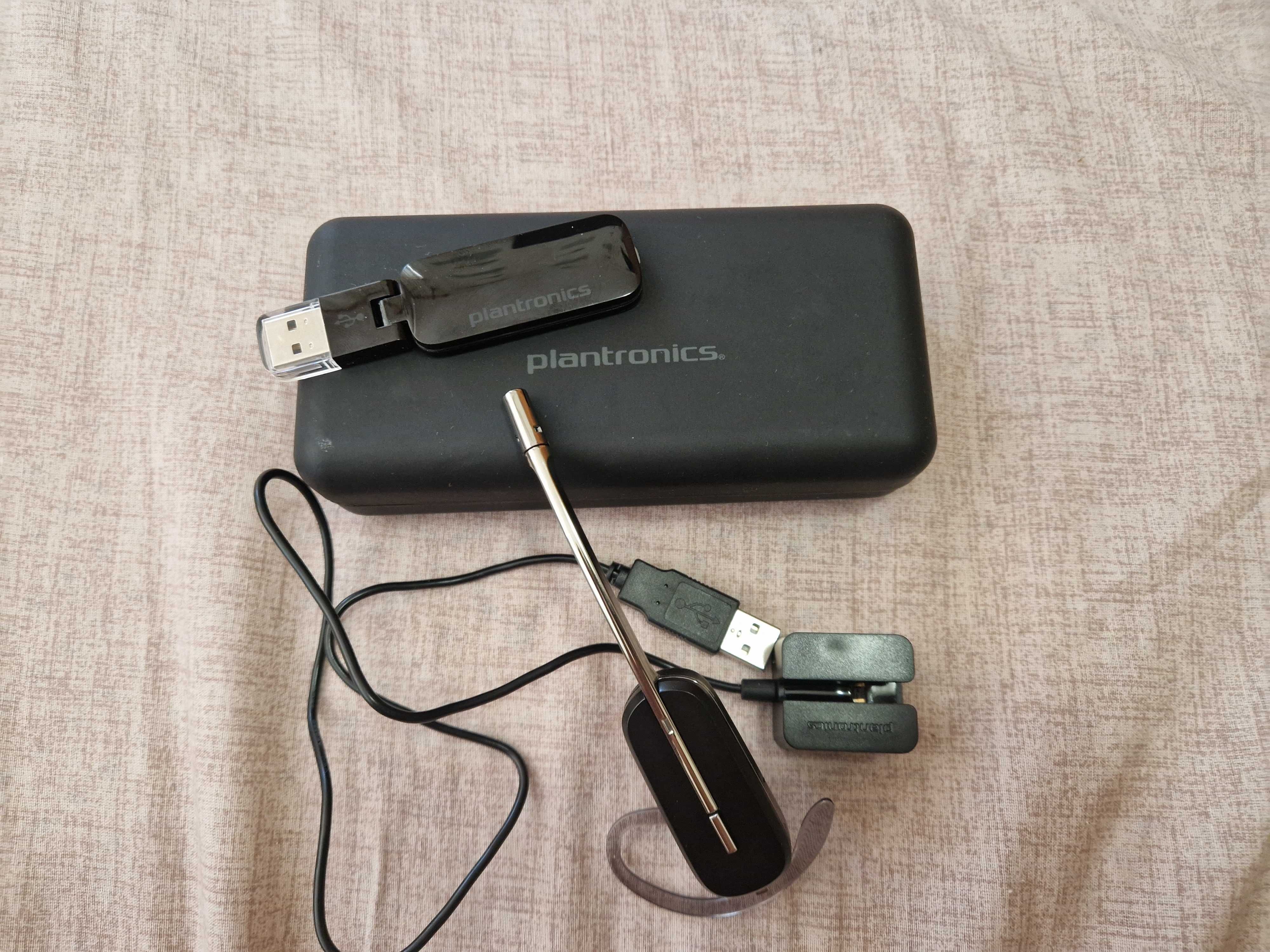 Безжична слушалка Plantronics d100a + USB адаптер