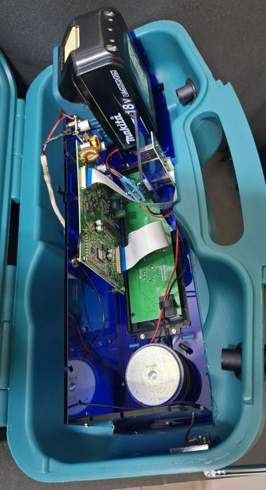Radio DAB Makita 18v aux,usb,bluetooth