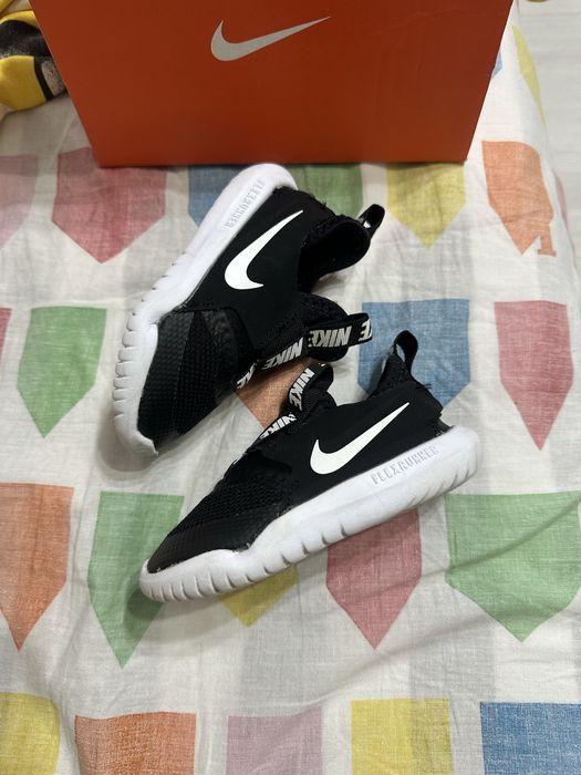 Nike flex runner