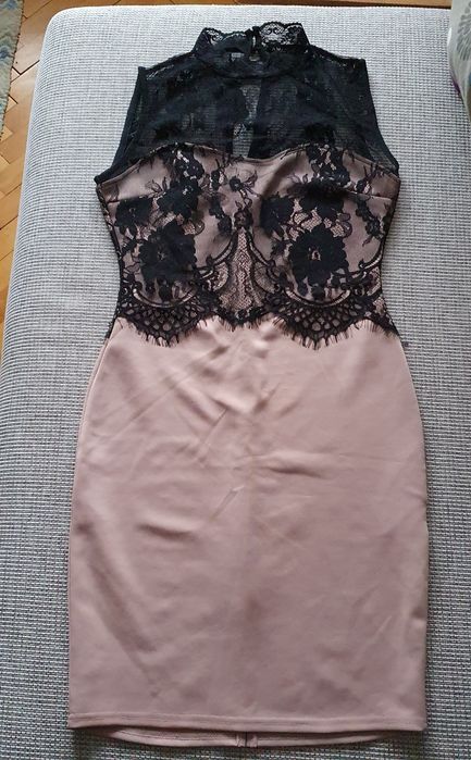 Vand rochie de ocazie