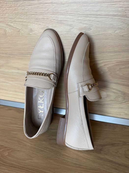 Лоуфъри от естествена кожа