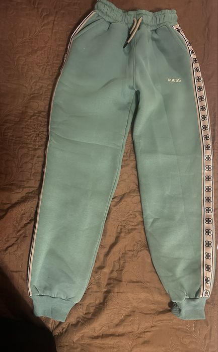 Дамски екип GUESS