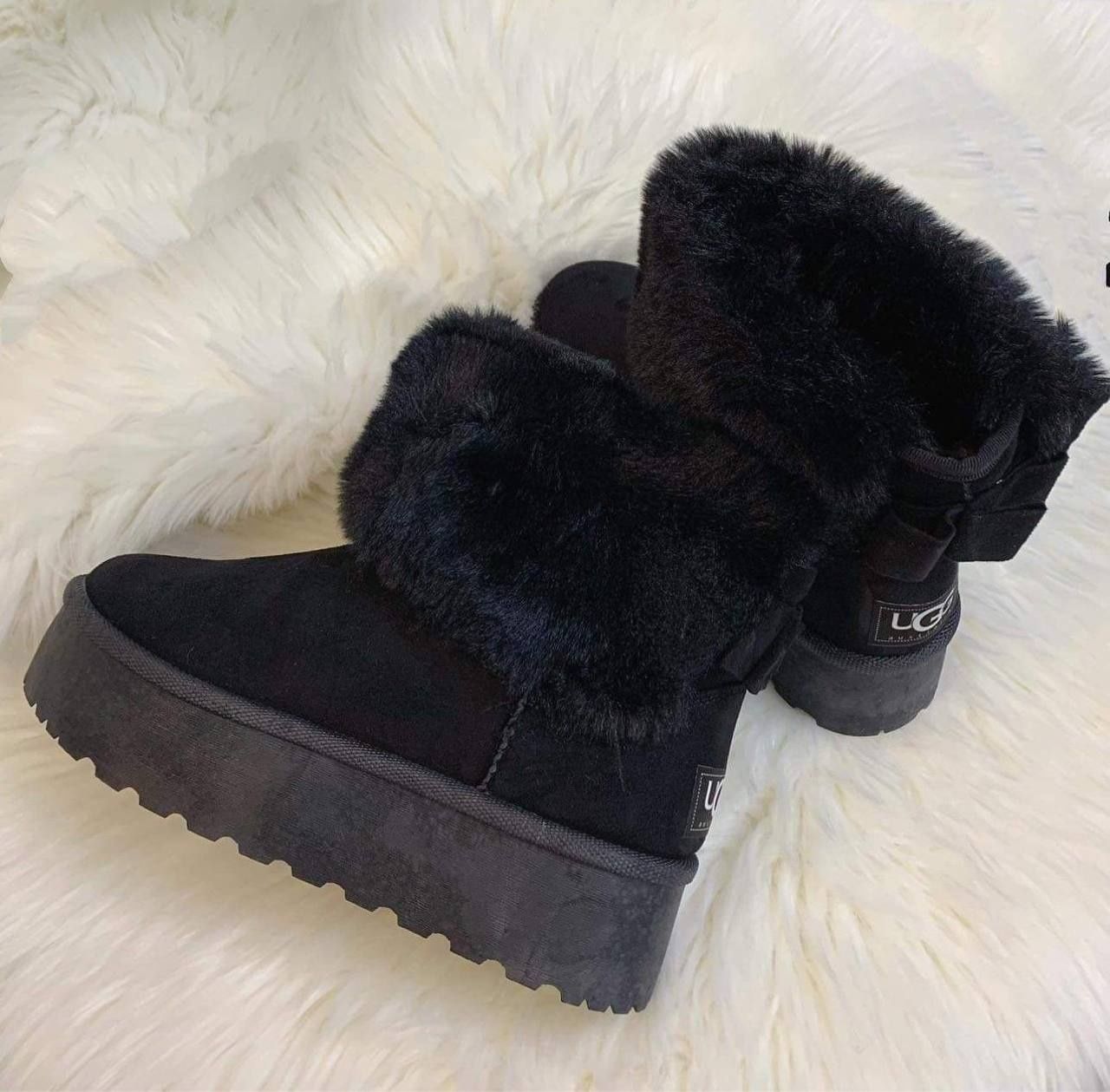 Ugg-uri model nou