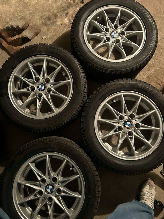 резина зимняя брилжстоун R16