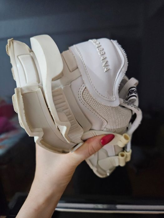 Adidasi D&G purtați de cateva ori