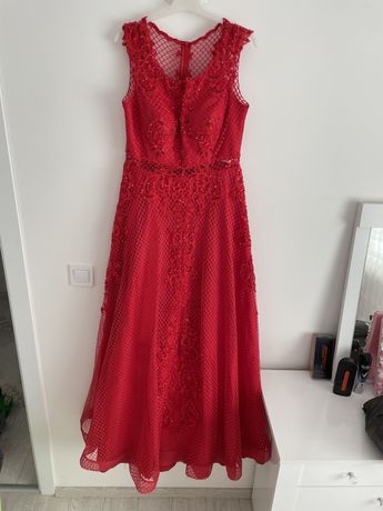 Официална червена рокля+подарък М размер