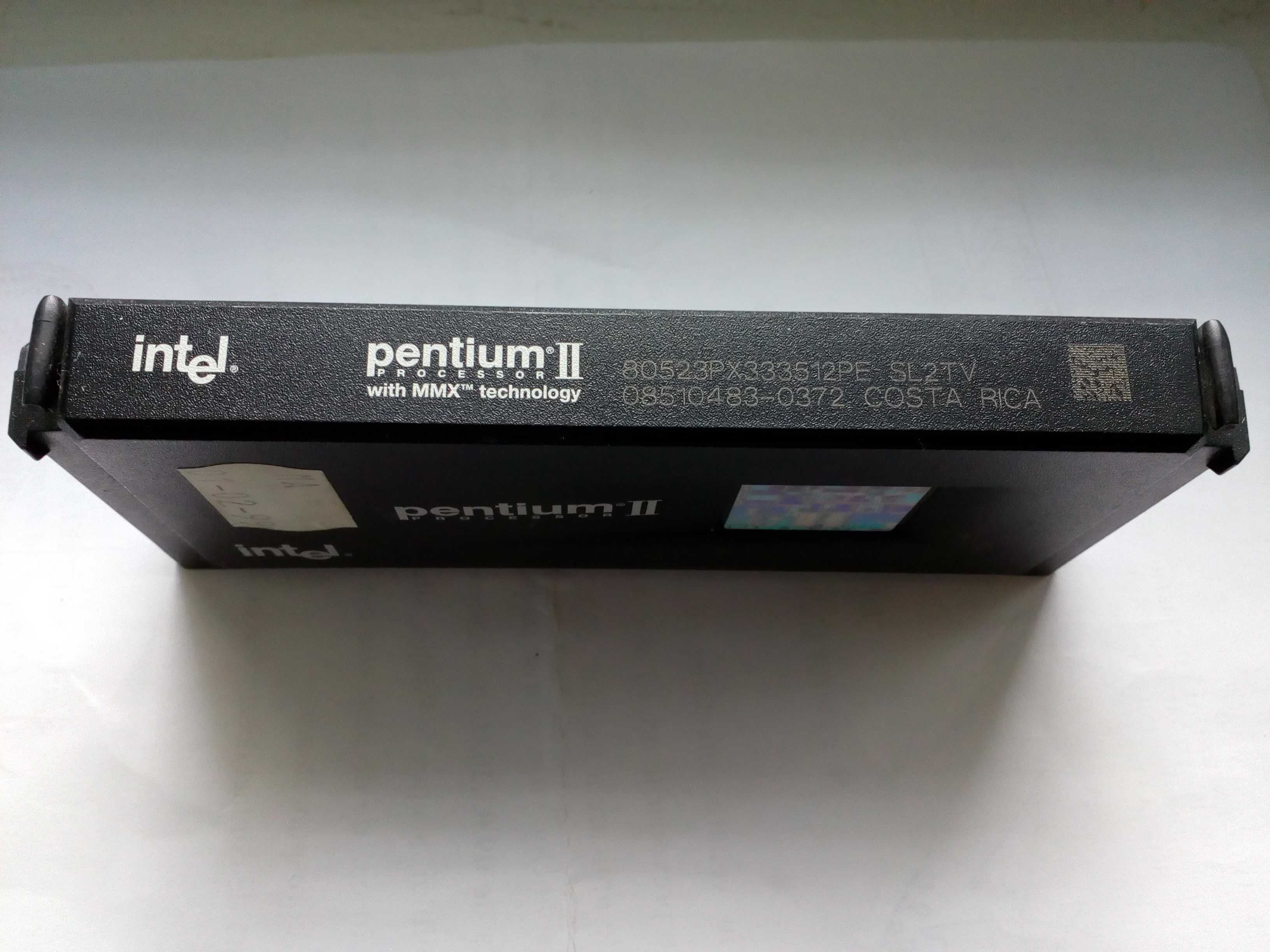 Procesor Intel Pentium II 80523PX333512PE SL2TV 512K slot 1 CPU