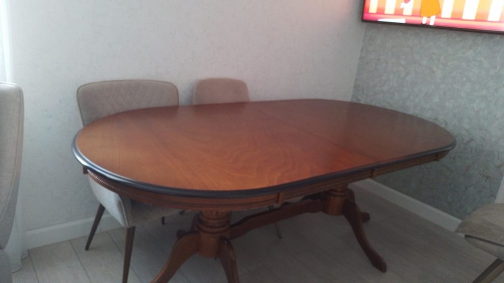 Продам стол 2 метра