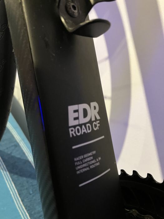 Cursiera Carbon Van Rysel EDR CF 105 Disc Road