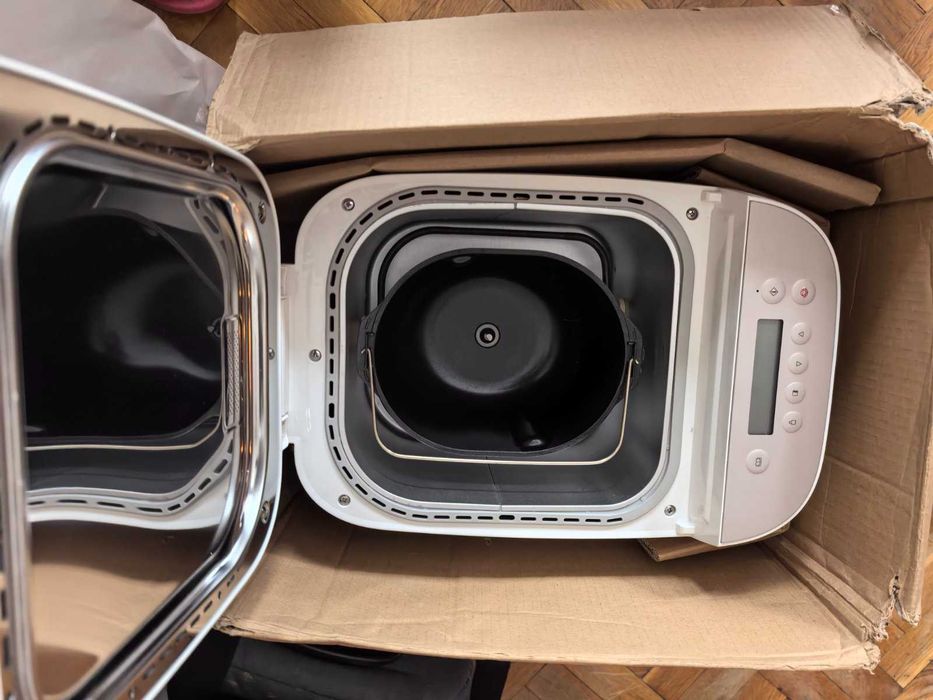 Хлебопекарна Panasonic SD-ZP2000 - Чисто нова